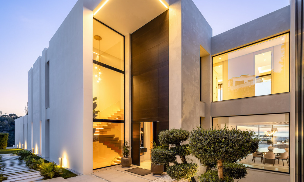 Sensationnelle villa de luxe moderne à vendre avec vue sur la mer à El Madroñal, dans la région de Marbella – Benahavis 779434