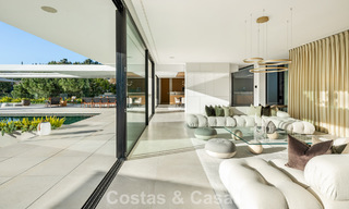 Sensationnelle villa de luxe moderne à vendre avec vue sur la mer à El Madroñal, dans la région de Marbella – Benahavis 779441 