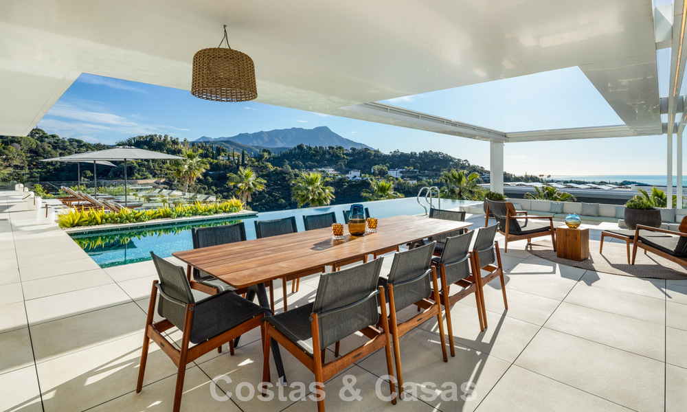 Sensationnelle villa de luxe moderne à vendre avec vue sur la mer à El Madroñal, dans la région de Marbella – Benahavis 779446