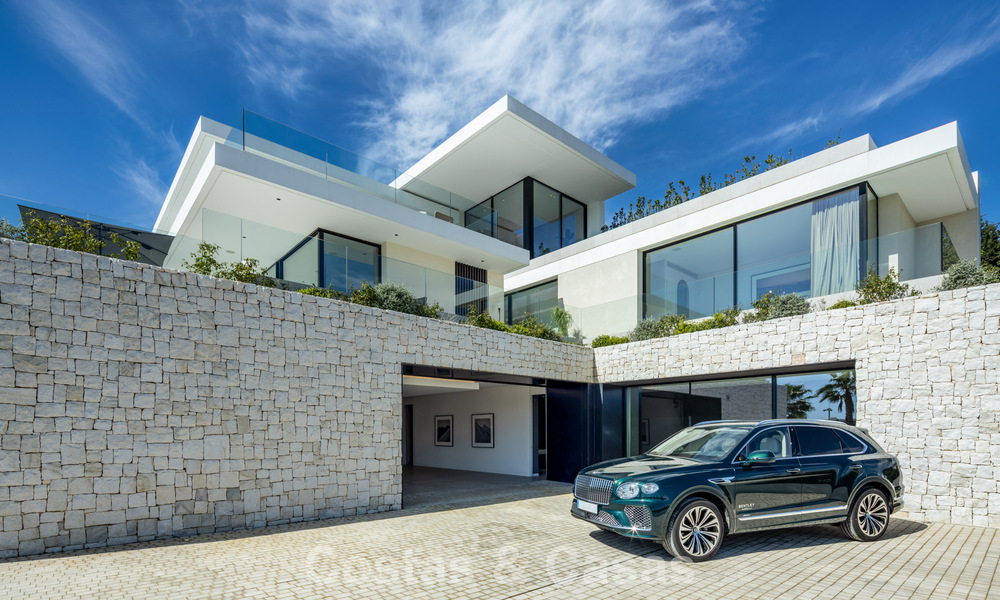 Sensationnelle villa de luxe moderne à vendre avec vue sur la mer à El Madroñal, dans la région de Marbella – Benahavis 779459