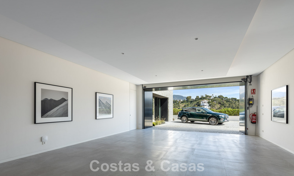 Sensationnelle villa de luxe moderne à vendre avec vue sur la mer à El Madroñal, dans la région de Marbella – Benahavis 779460