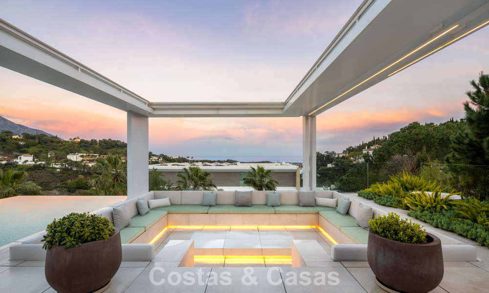 Sensationnelle villa de luxe moderne à vendre avec vue sur la mer à El Madroñal, dans la région de Marbella – Benahavis 779470