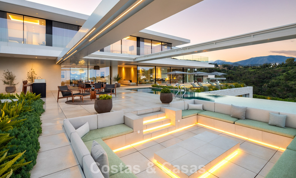 Sensationnelle villa de luxe moderne à vendre avec vue sur la mer à El Madroñal, dans la région de Marbella – Benahavis 779471