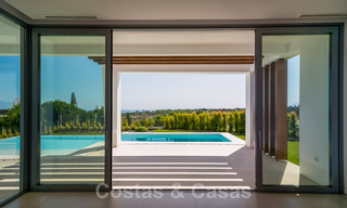 Villa de golf contemporaine à vendre avec des vues magnifiques à Marbella Est 36017 