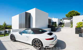 Prête à emménager, toute nouvelle villa moderne et design avec vue imprenable à vendre à Marbella - Benahavis 36049 