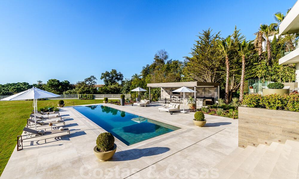 Nouvelle villa de luxe à vendre avec vue sur la mer dans l'exclusif La Zagaleta Golf Resort, Benahavis - Marbella 40117