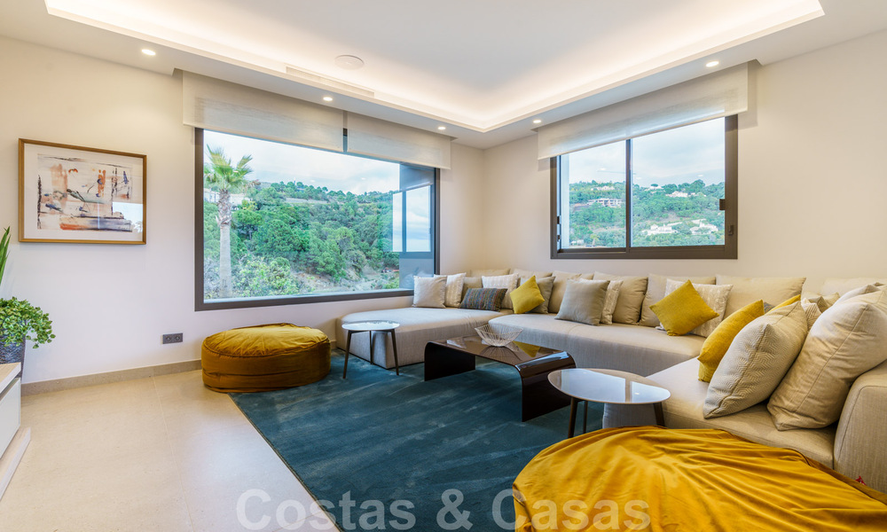Nouvelle villa de luxe à vendre avec vue sur la mer dans l'exclusif La Zagaleta Golf Resort, Benahavis - Marbella 40140