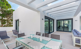 Penthouse de luxe moderne à vendre dans un complexe design en première ligne de golf à Benahavis - Marbella 36139 
