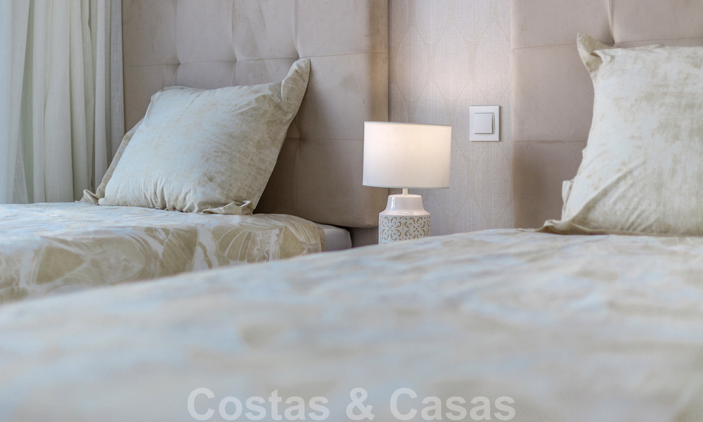 Penthouse de luxe moderne à vendre dans un complexe design en première ligne de golf à Benahavis - Marbella 36148