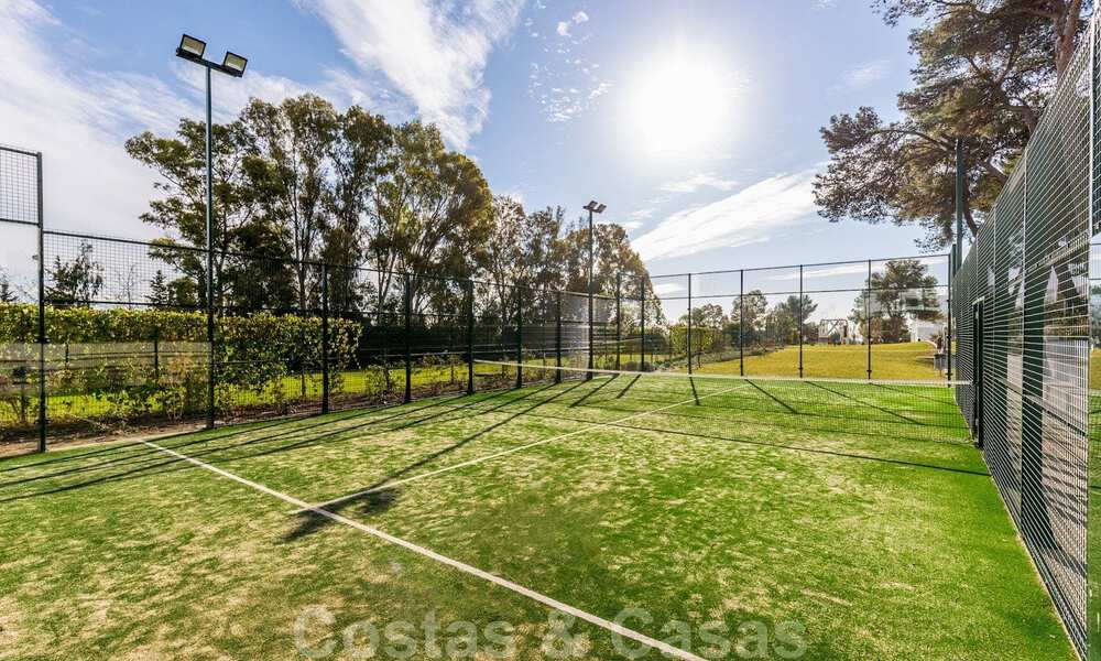 Penthouse de luxe moderne à vendre dans un complexe design en première ligne de golf à Benahavis - Marbella 36152