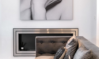 Villa de style contemporain immaculée à vendre à proximité de la plage et des clubs de plage et à distance de marche de la promenade et du centre de San Pedro, Marbella 36350 