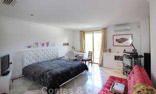 Appartement à vendre avec vue sur la mer dans le complexe emblématique de la plage de Gray d'Albion à Puerto Banus, Marbella 36240 