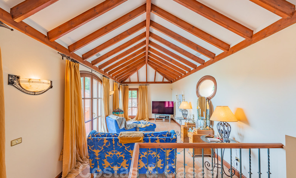 Vente d'une élégante villa rustique de luxe avec vue panoramique sur la mer dans l'exclusif La Zagaleta Golf Resort, Benahavis - Marbella 36285