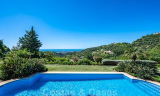 Vente d'une élégante villa rustique de luxe avec vue panoramique sur la mer dans l'exclusif La Zagaleta Golf Resort, Benahavis - Marbella 36296 