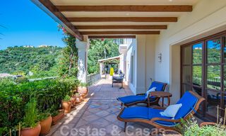 Vente d'une élégante villa rustique de luxe avec vue panoramique sur la mer dans l'exclusif La Zagaleta Golf Resort, Benahavis - Marbella 36301 