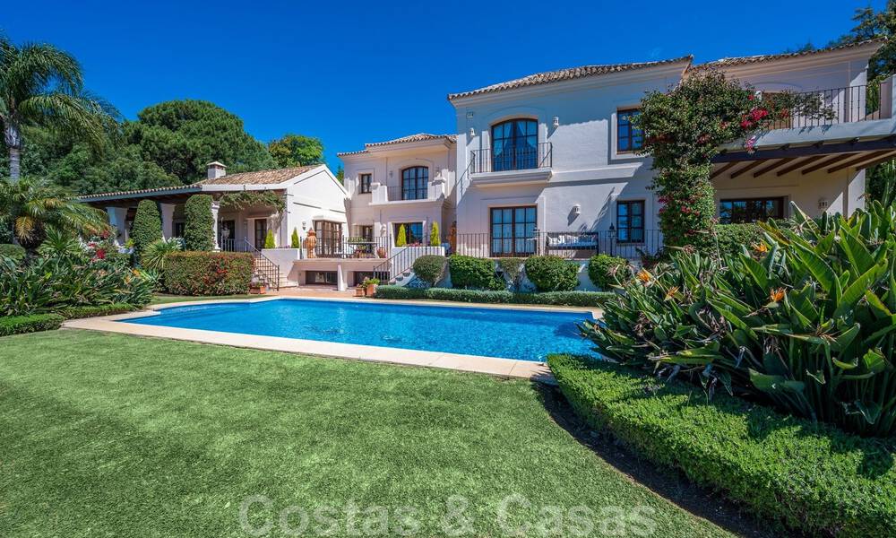 Vente d'une élégante villa rustique de luxe avec vue panoramique sur la mer dans l'exclusif La Zagaleta Golf Resort, Benahavis - Marbella 36304