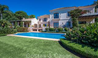 Vente d'une élégante villa rustique de luxe avec vue panoramique sur la mer dans l'exclusif La Zagaleta Golf Resort, Benahavis - Marbella 36304 