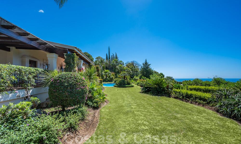 Vente d'une élégante villa rustique de luxe avec vue panoramique sur la mer dans l'exclusif La Zagaleta Golf Resort, Benahavis - Marbella 36305