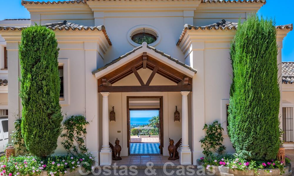 Vente d'une élégante villa rustique de luxe avec vue panoramique sur la mer dans l'exclusif La Zagaleta Golf Resort, Benahavis - Marbella 36307