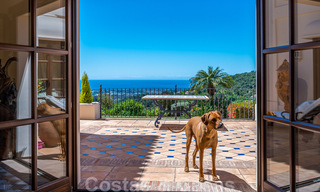 Vente d'une élégante villa rustique de luxe avec vue panoramique sur la mer dans l'exclusif La Zagaleta Golf Resort, Benahavis - Marbella 36308 