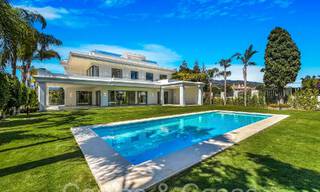 Villas modernes de style avant-gardiste à vendre sur le prestigieux Golden Mile de Marbella 69661 