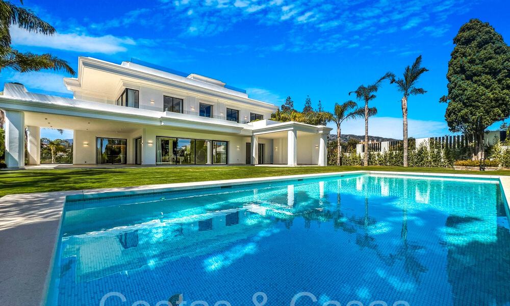 Villas modernes de style avant-gardiste à vendre sur le prestigieux Golden Mile de Marbella 69662