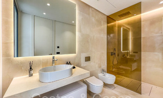 Villas modernes de style avant-gardiste à vendre sur le prestigieux Golden Mile de Marbella 69677 