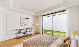 Villas modernes de style avant-gardiste à vendre sur le prestigieux Golden Mile de Marbella 69682 