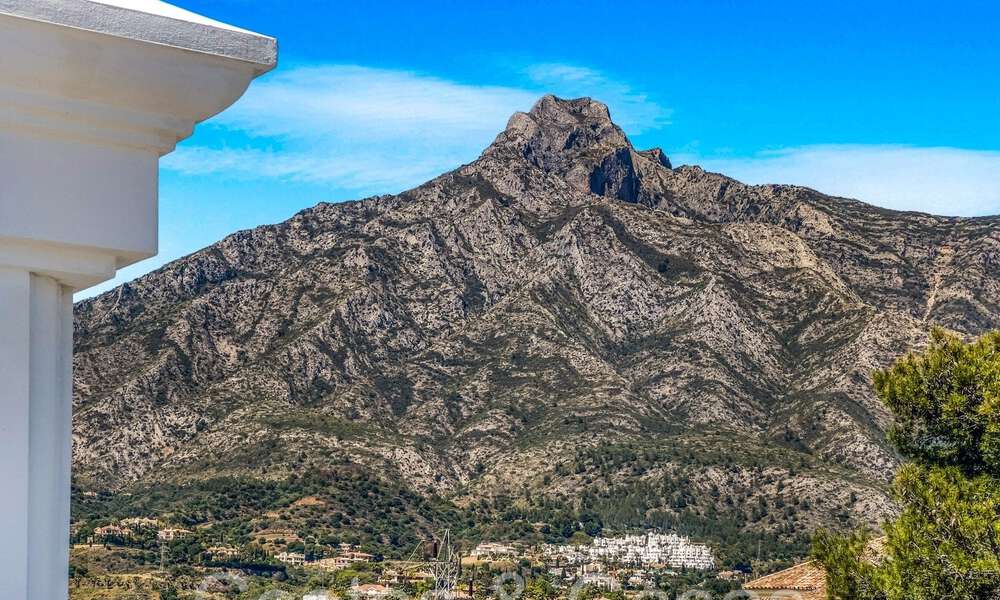 Villas modernes de style avant-gardiste à vendre sur le prestigieux Golden Mile de Marbella 69705