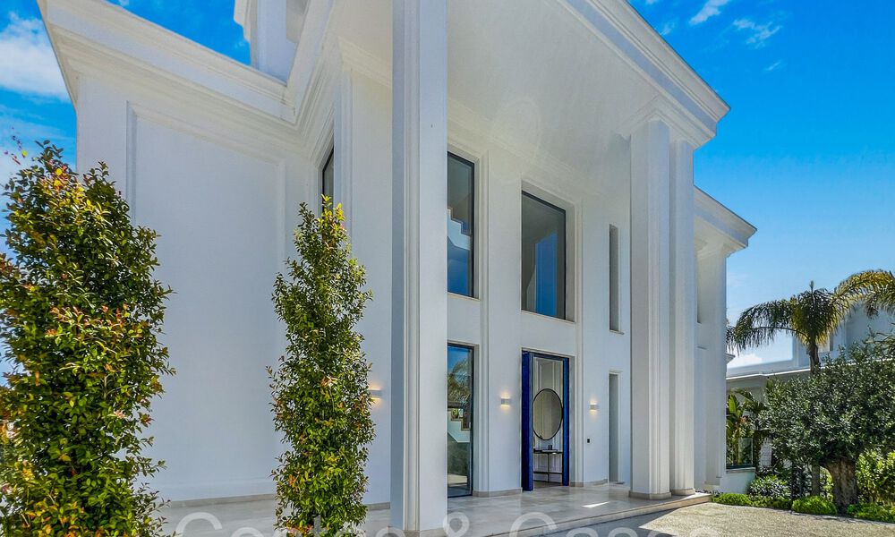 Villas modernes de style avant-gardiste à vendre sur le prestigieux Golden Mile de Marbella 69706