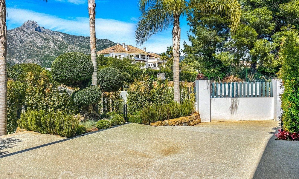 Villas modernes de style avant-gardiste à vendre sur le prestigieux Golden Mile de Marbella 69707