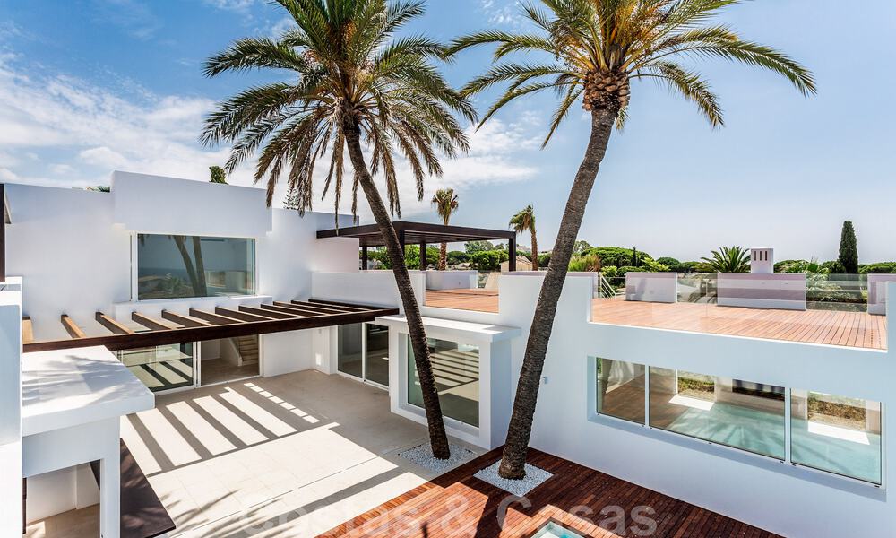 Villa moderne avec vue sur la mer à deux pas des belles plages à vendre à Marbella Est 36451
