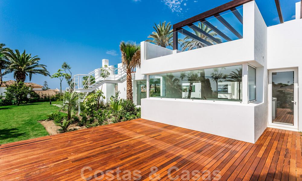 Villa moderne avec vue sur la mer à deux pas des belles plages à vendre à Marbella Est 36458
