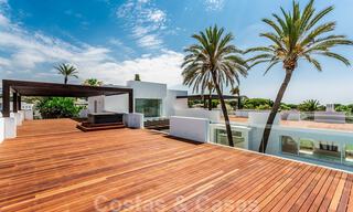 Villa moderne avec vue sur la mer à deux pas des belles plages à vendre à Marbella Est 36463 