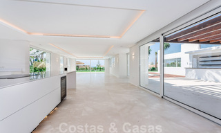 Villa moderne avec vue sur la mer à deux pas des belles plages à vendre à Marbella Est 36474 
