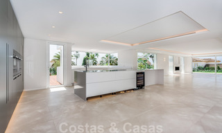 Villa moderne avec vue sur la mer à deux pas des belles plages à vendre à Marbella Est 36475 