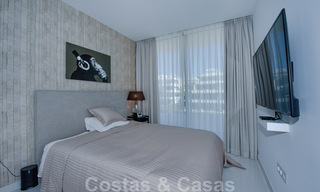 Prêt à emménager, spacieux penthouse au design moderne à vendre dans une résidence de luxe à Marbella - Estepona 36959 