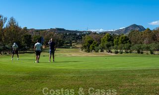 Prêt à emménager, spacieux penthouse au design moderne à vendre dans une résidence de luxe à Marbella - Estepona 36960 