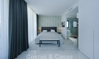 Prêt à emménager, spacieux penthouse au design moderne à vendre dans une résidence de luxe à Marbella - Estepona 36962 