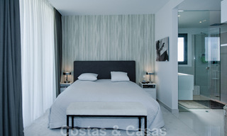 Prêt à emménager, spacieux penthouse au design moderne à vendre dans une résidence de luxe à Marbella - Estepona 36963 