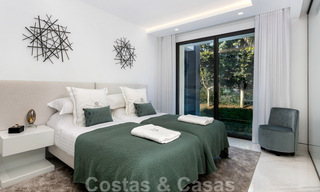 Appartement de luxe moderne et élégant, en première ligne de plage à vendre sur le nouveau Golden Mile, entre Marbella et Estepona 36931 