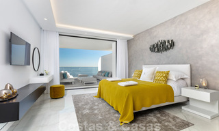 Appartement de luxe moderne et élégant, en première ligne de plage à vendre sur le nouveau Golden Mile, entre Marbella et Estepona 36942 