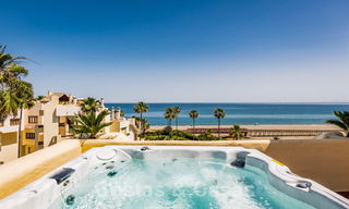 Penthouse contemporain rénové en première ligne de plage à vendre avec 4 chambres et une vue imprenable sur la nouvelle Golden Mile entre Marbella et Estepona 36924 