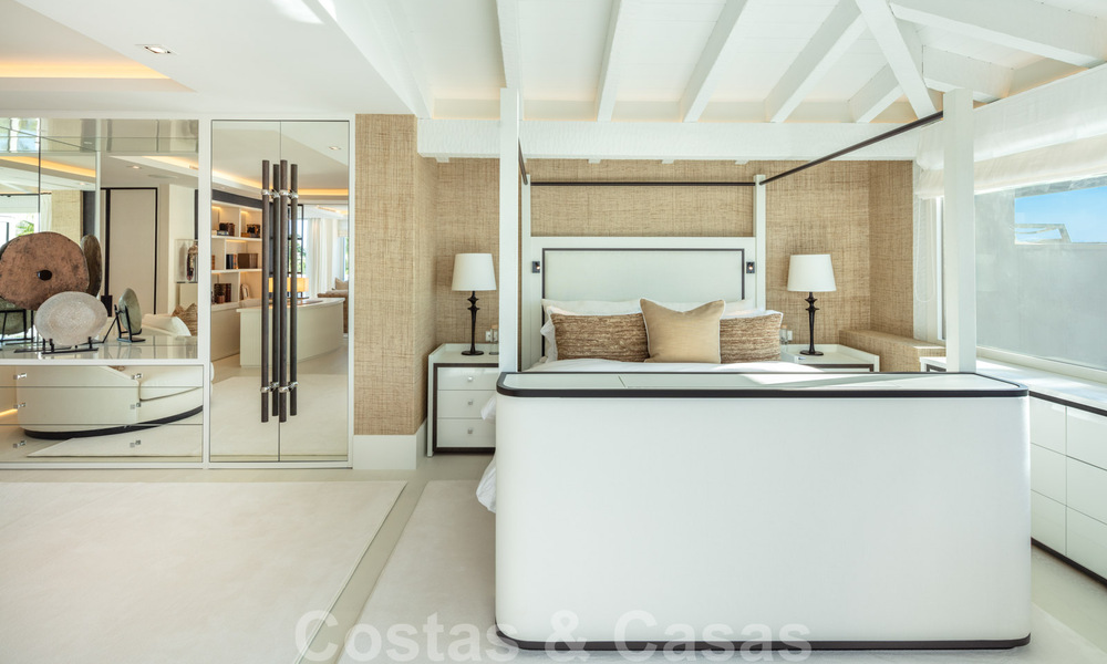 Appartement Penthouse de luxe en première ligne de plage avec vue imprenable sur la mer à vendre à Puente Romano à Marbella 37323