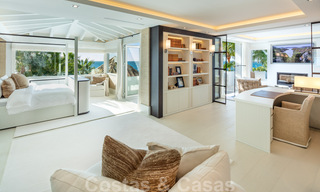 Appartement Penthouse de luxe en première ligne de plage avec vue imprenable sur la mer à vendre à Puente Romano à Marbella 37325 