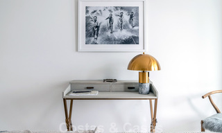 Villa à vendre entièrement rénovée dans un style méditerranéen contemporain sur le Golden Mile à Marbella 37373 