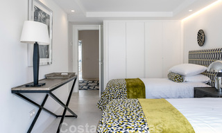 Villa à vendre entièrement rénovée dans un style méditerranéen contemporain sur le Golden Mile à Marbella 37375 