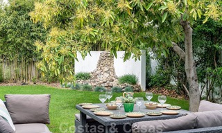 Villa à vendre entièrement rénovée dans un style méditerranéen contemporain sur le Golden Mile à Marbella 37384 