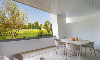Première ligne de Golf, appartements modernes et luxueux à vendre, à distance de marche des commodités de Guadalmina et San Pedro à Marbella 806669 