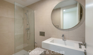 Première ligne de Golf, appartements modernes et luxueux à vendre, à distance de marche des commodités de Guadalmina et San Pedro à Marbella 806681 